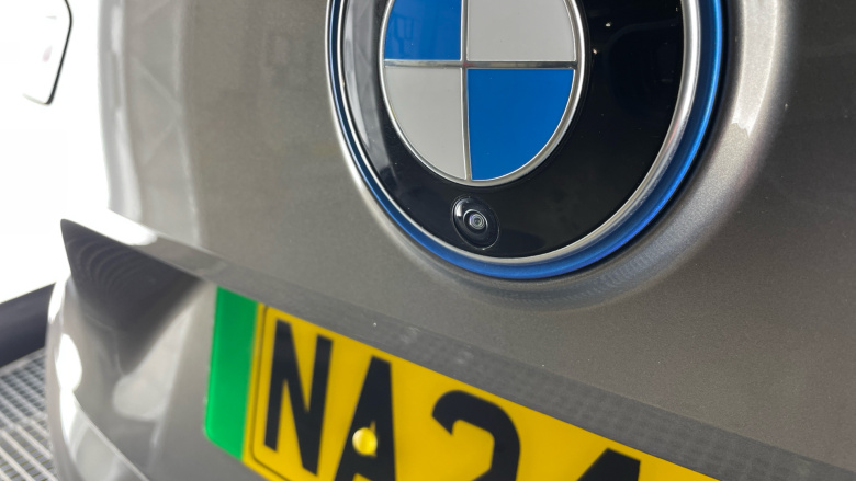 BMW iX 240kW xDrive40 M Sport 76.6kWh 5dr Auto Electric Estate